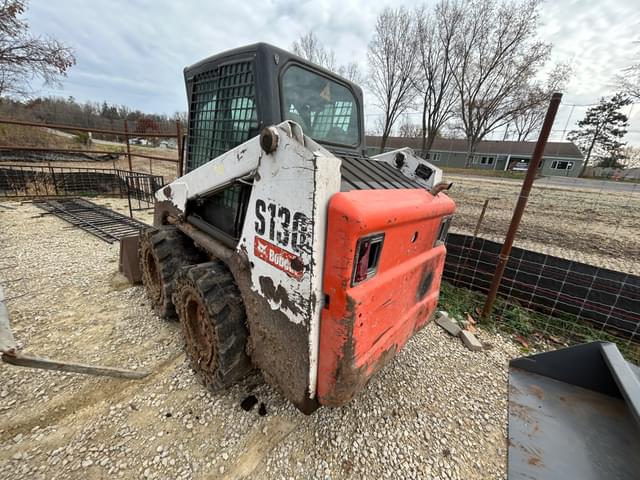 Image of Bobcat S130 equipment image 2