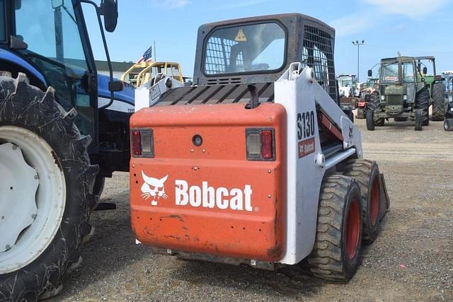 Image of Bobcat S130 equipment image 2