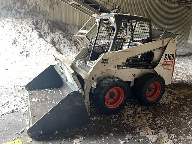 Image of Bobcat S160 equipment image 4
