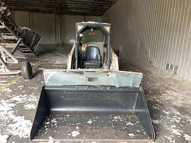 Image of Bobcat S160 equipment image 3