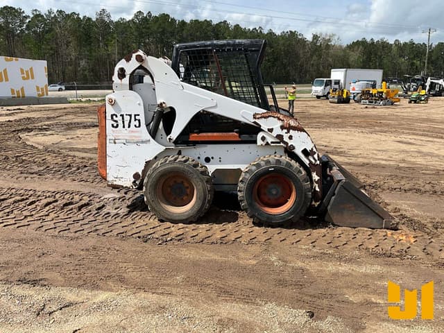 Image of Bobcat S175 equipment image 3