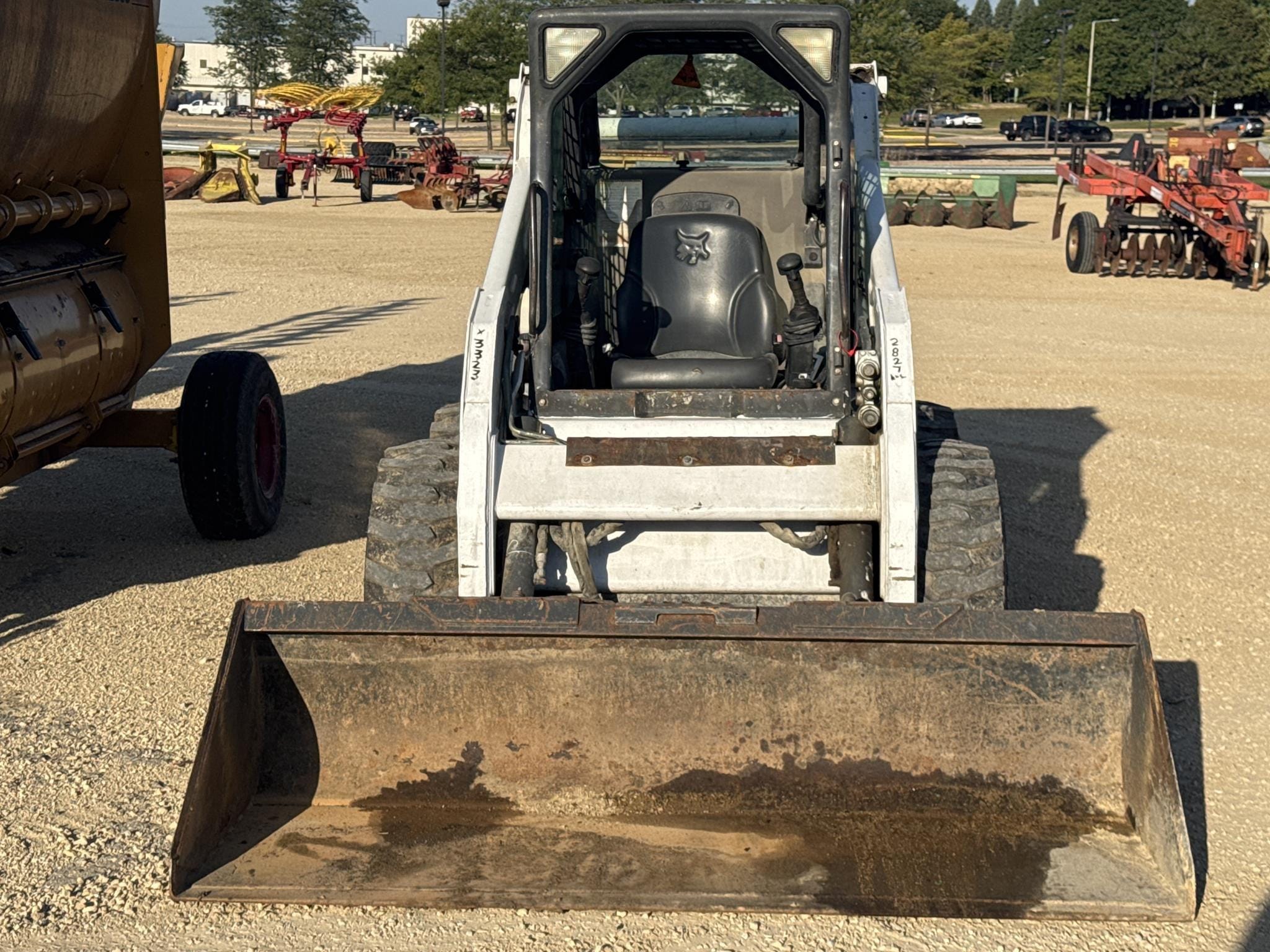 Bobcat S185 Equipment Image0