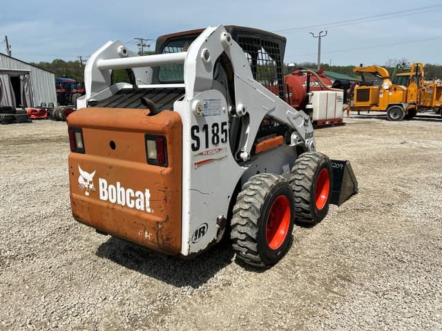 Image of Bobcat S185 equipment image 3