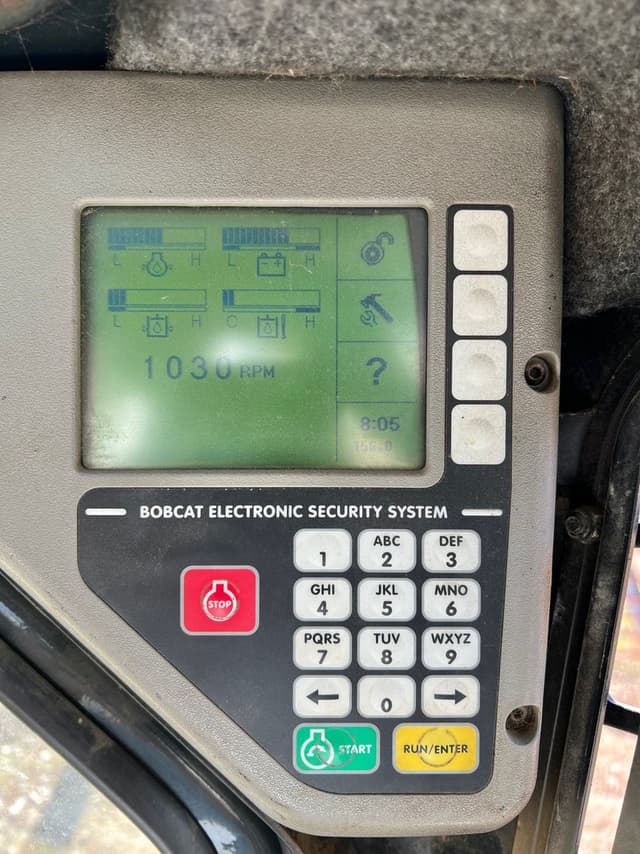 Image of Bobcat S185 equipment image 4