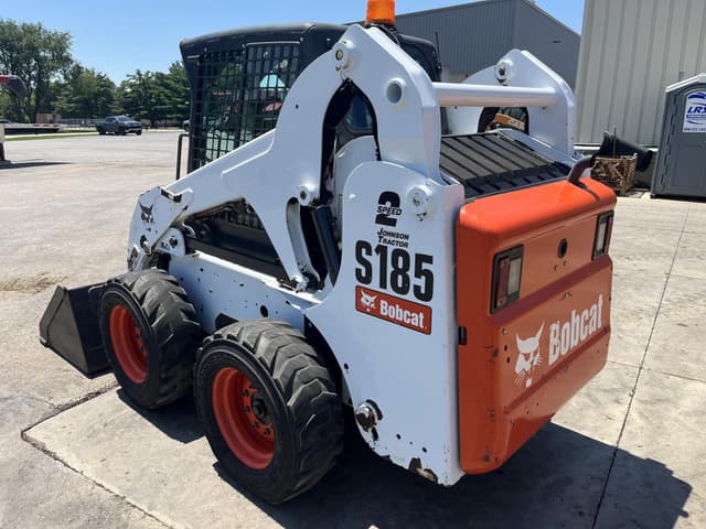 Image of Bobcat S185 equipment image 4