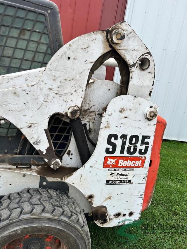 Image of Bobcat S185 equipment image 2