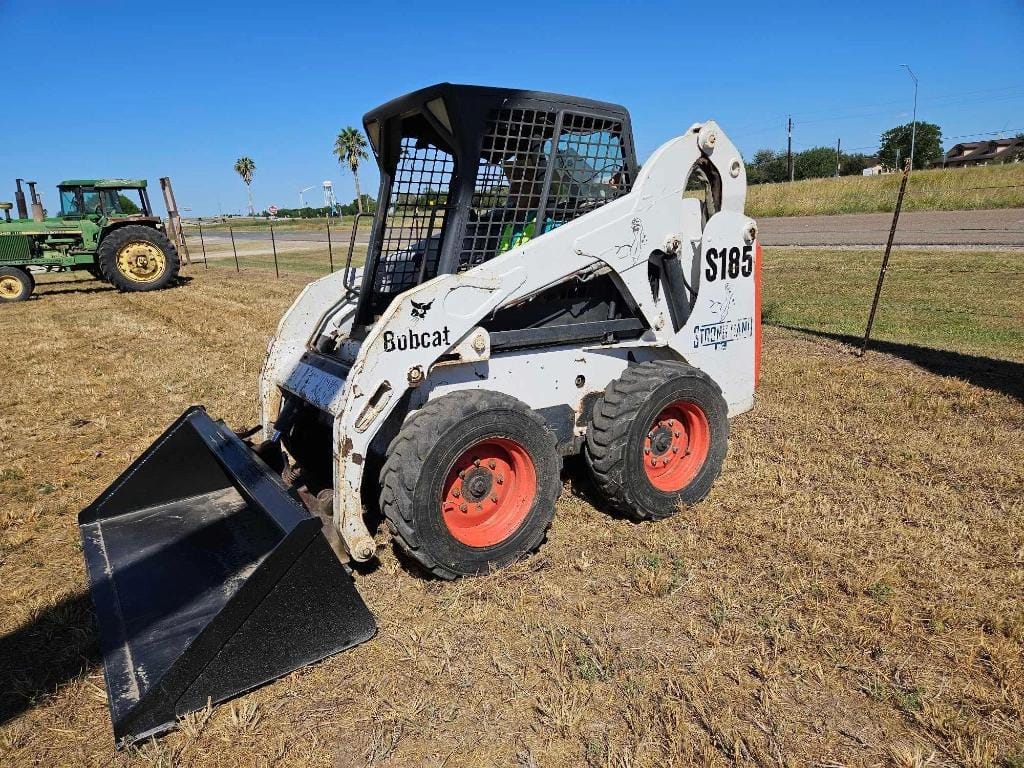 Bobcat S185 Equipment Image0