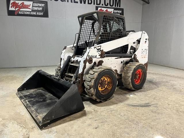 Image of Bobcat S220 equipment image 2