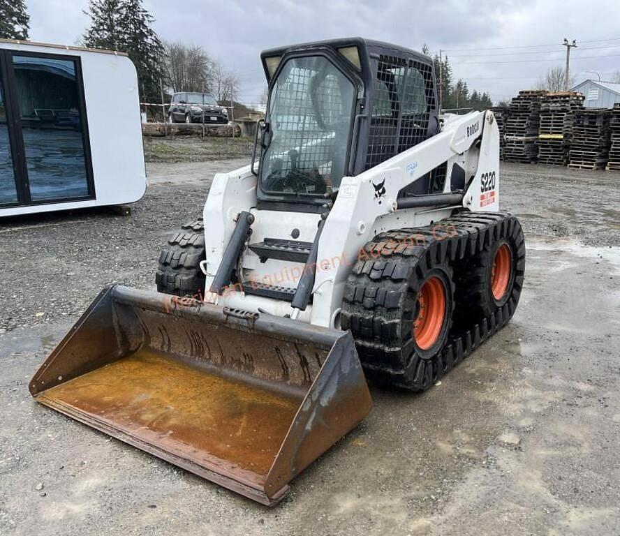 Image of Bobcat S220 Primary image