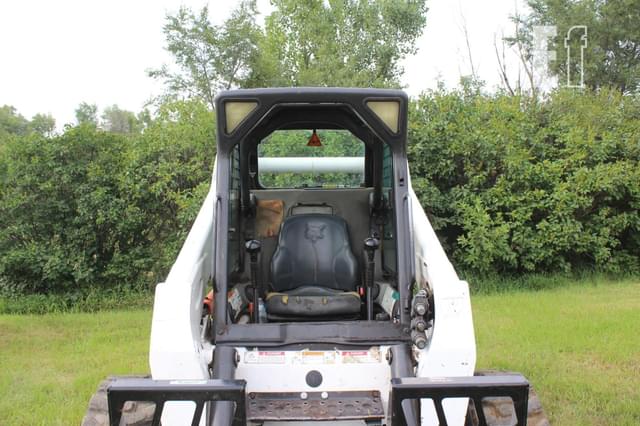 Image of Bobcat S250 equipment image 2