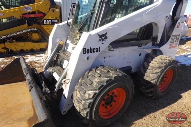 Image of Bobcat S250 equipment image 3