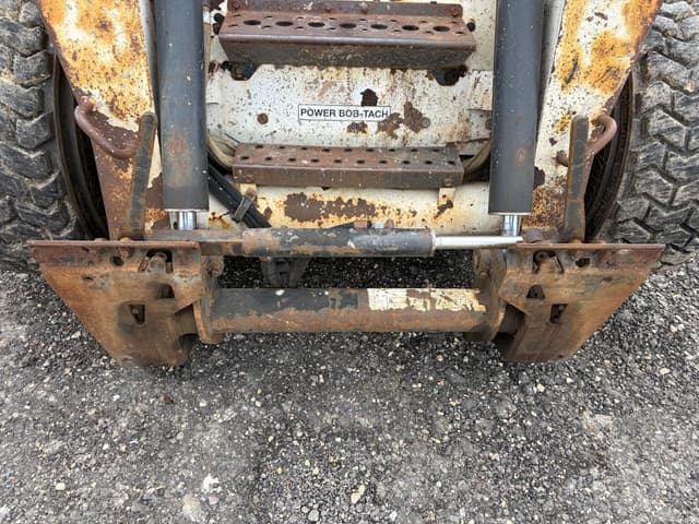 Image of Bobcat S300 equipment image 4