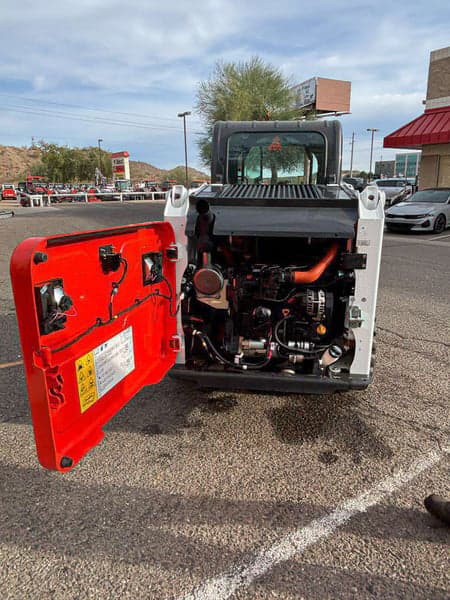 Image of Bobcat S450 equipment image 4