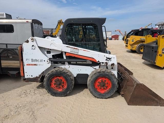 Image of Bobcat S510 equipment image 3