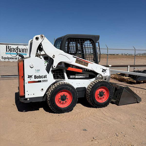 Image of Bobcat S530 equipment image 1