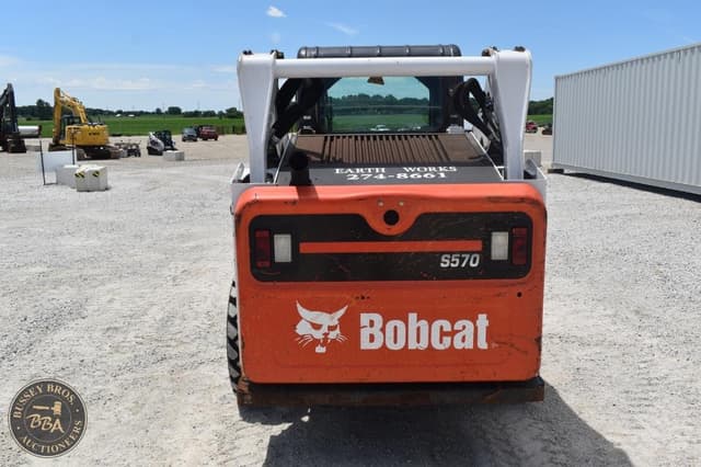 Image of Bobcat S570 equipment image 3