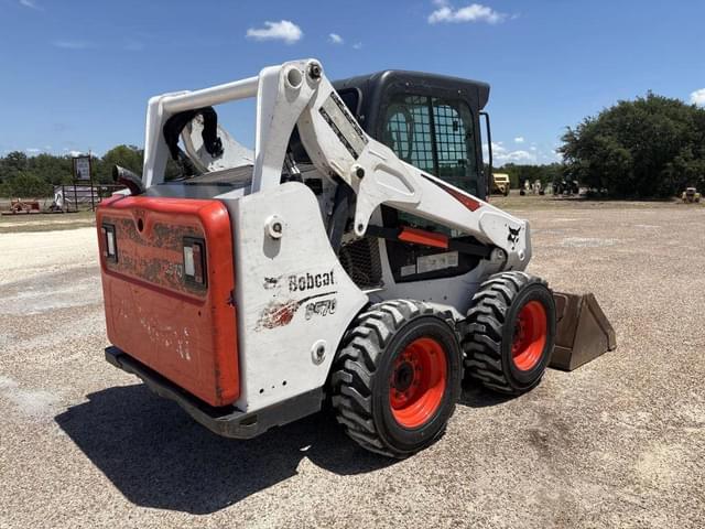 Image of Bobcat S570 equipment image 2