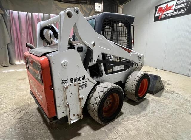 Image of Bobcat S570 equipment image 4