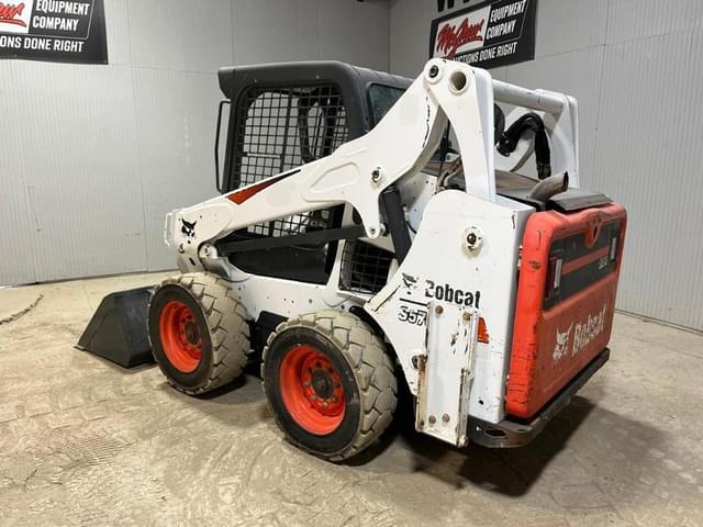 Image of Bobcat S570 equipment image 2