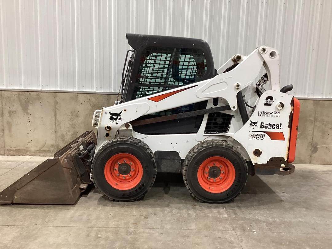 Image of Bobcat S590 Image 1