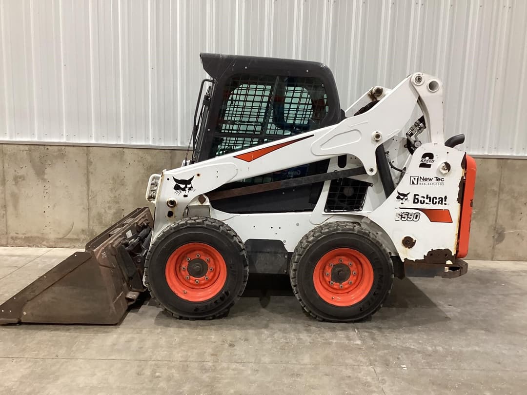 Image of Bobcat S590 Image 1