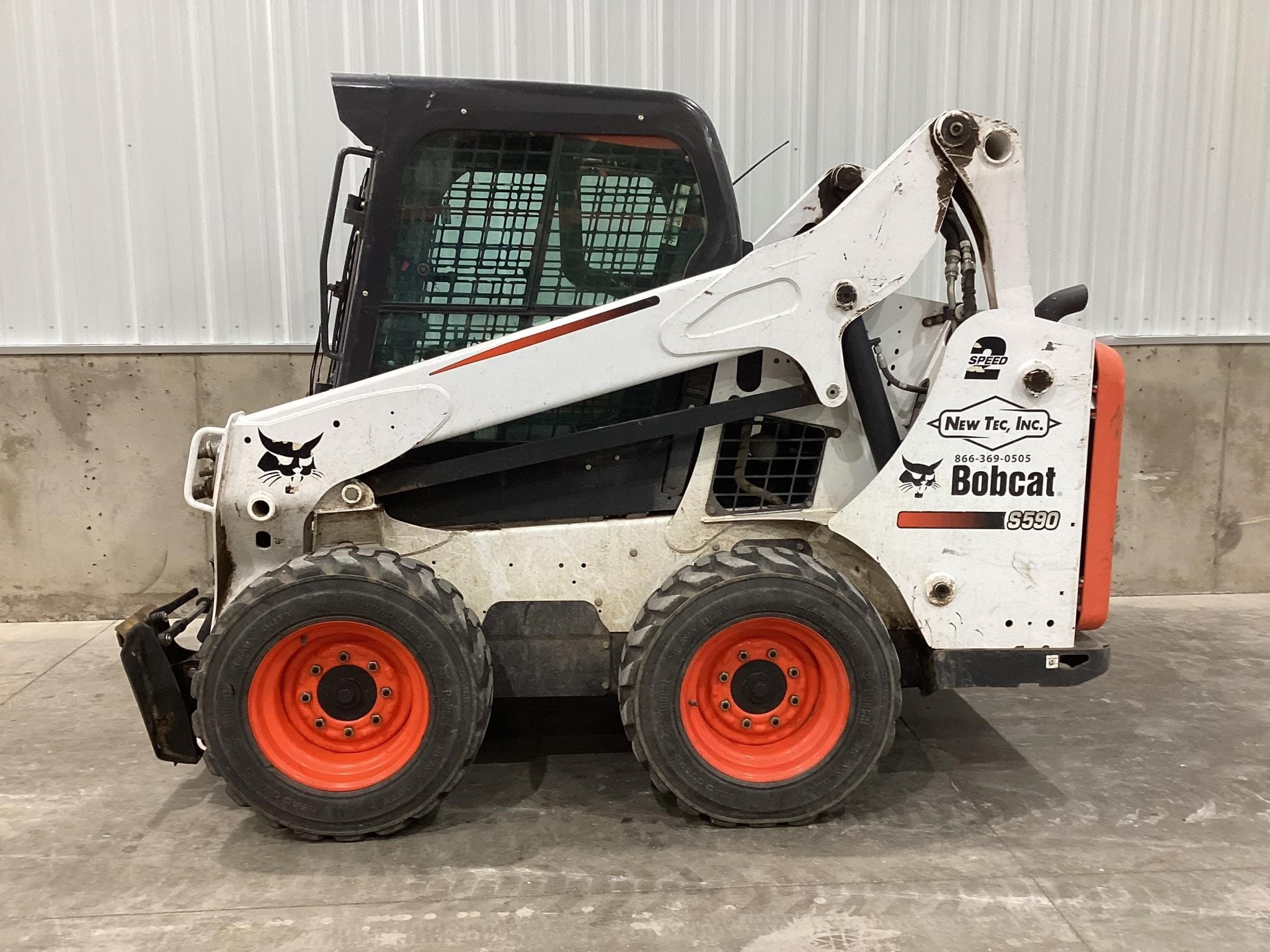 2015 Bobcat S590 Equipment Image0