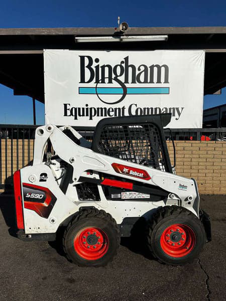 Image of Bobcat S590 equipment image 1