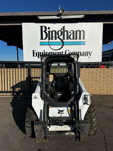 Image of Bobcat S590 equipment image 2