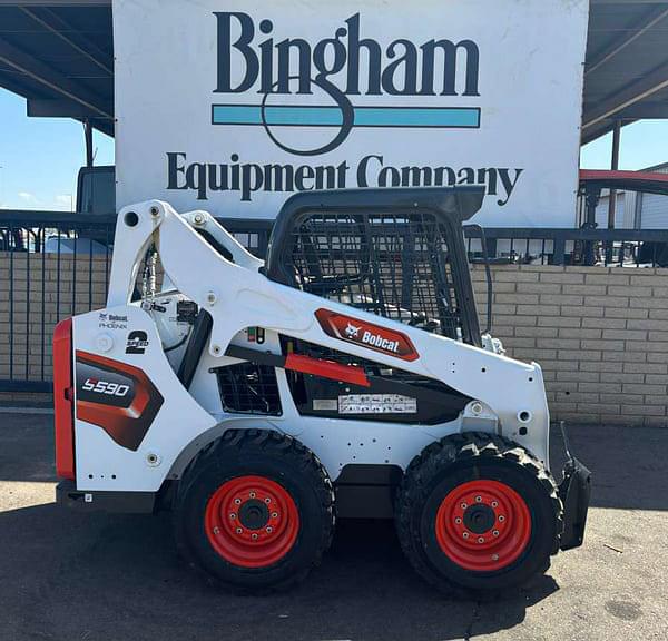 Image of Bobcat S590 equipment image 1