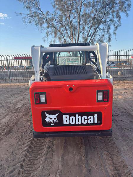 Image of Bobcat S590 equipment image 3