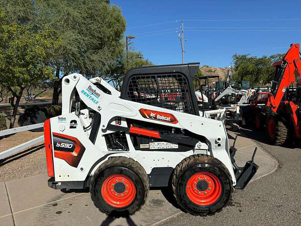 Image of Bobcat S590 equipment image 3