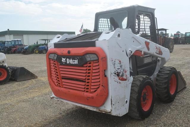 Image of Bobcat S62 equipment image 2