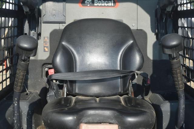 Image of Bobcat S62 equipment image 4