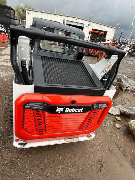 Image of Bobcat S64 equipment image 3