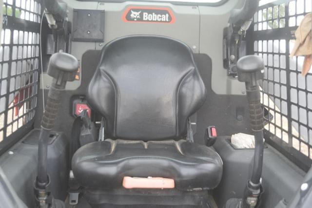 Image of Bobcat S64 equipment image 4