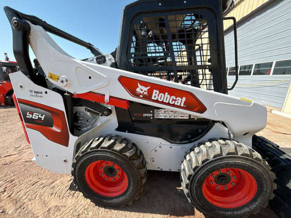Image of Bobcat S64 equipment image 1