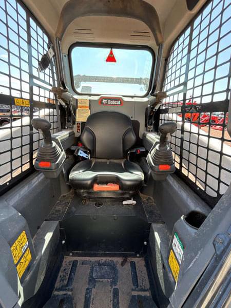 Image of Bobcat S64 equipment image 4