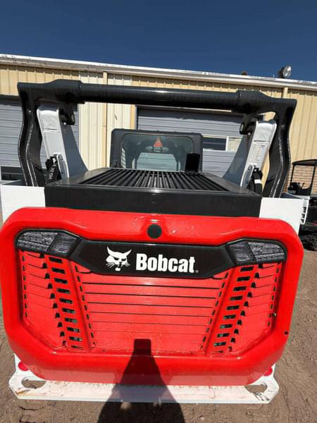 Image of Bobcat S64 equipment image 3