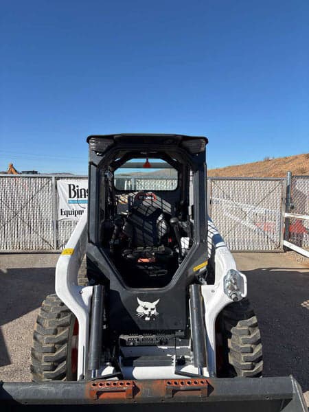 Image of Bobcat S64 equipment image 2