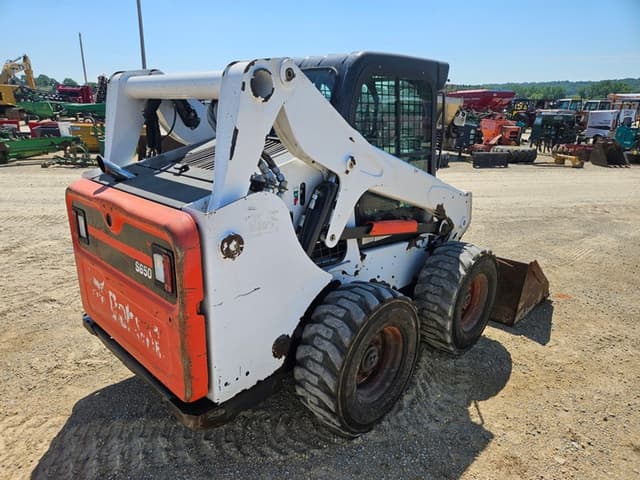 Image of Bobcat S650 equipment image 4