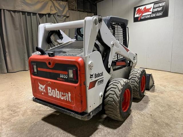Image of Bobcat S650 equipment image 4