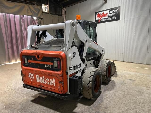 Image of Bobcat S650 equipment image 4