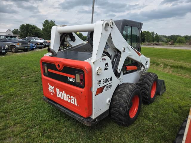 Image of Bobcat S650 equipment image 3