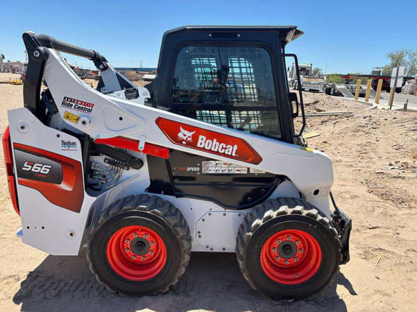 Image of Bobcat S66 equipment image 1