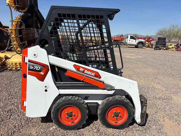 Image of Bobcat S70 equipment image 1