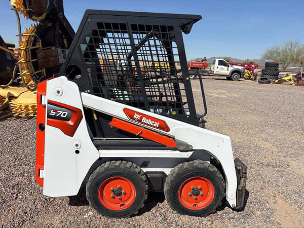 Image of Bobcat S70 equipment image 1