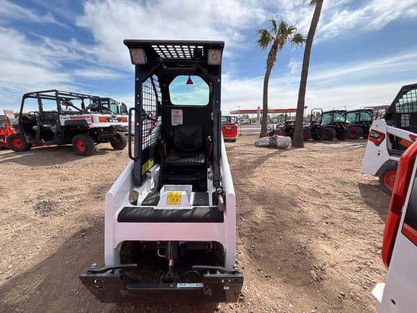 Image of Bobcat S70 equipment image 2