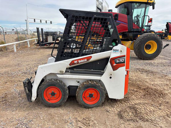 Bobcat S70 Equipment Image0