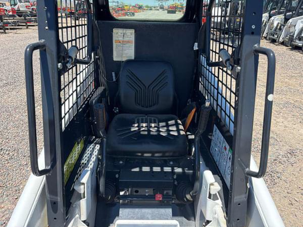Image of Bobcat S70 equipment image 4
