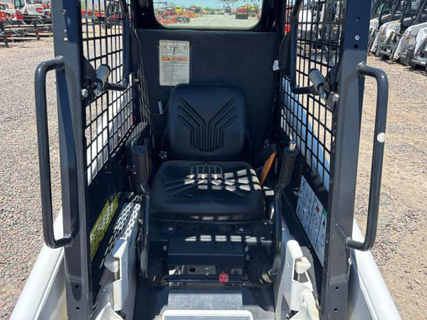 Image of Bobcat S70 equipment image 4